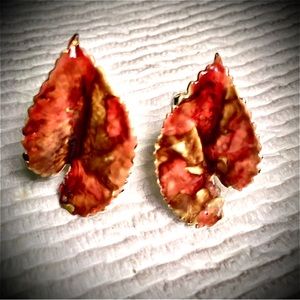 Vintage signed CORO rust orange green enamel leaf goldtone clip earrings new